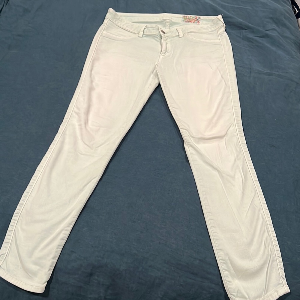 Light mint pants